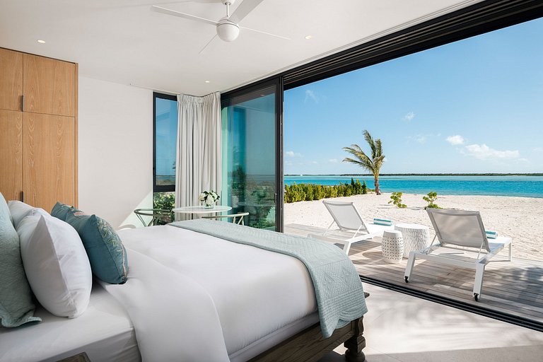 Tci002 – Élégante villa en bord de mer à Grace Bay