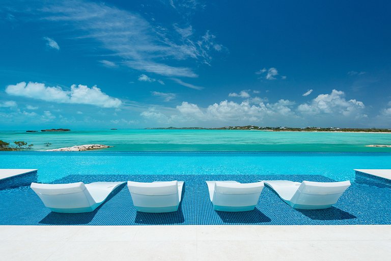 Tci004 – Villa with ocean views in Turtle Tail