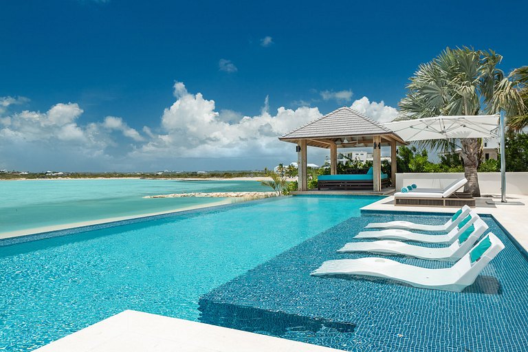Tci004 – Villa with ocean views in Turtle Tail