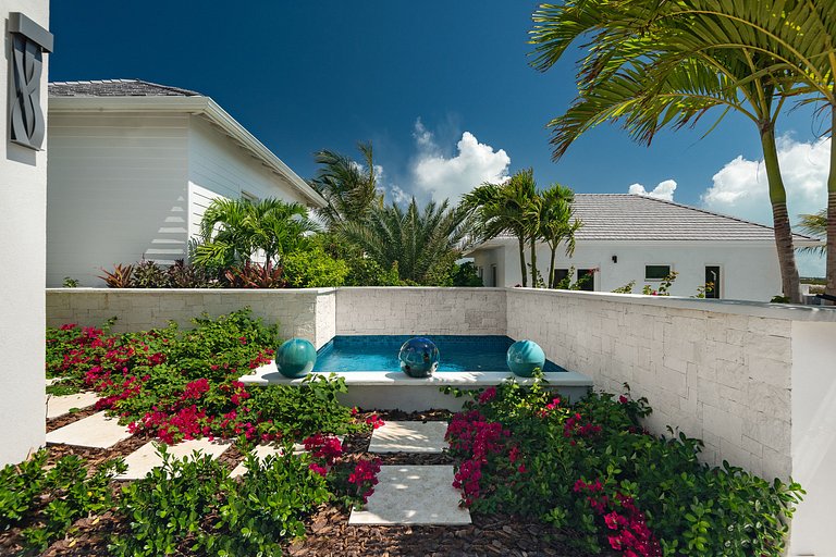 Tci004 – Villa with ocean views in Turtle Tail