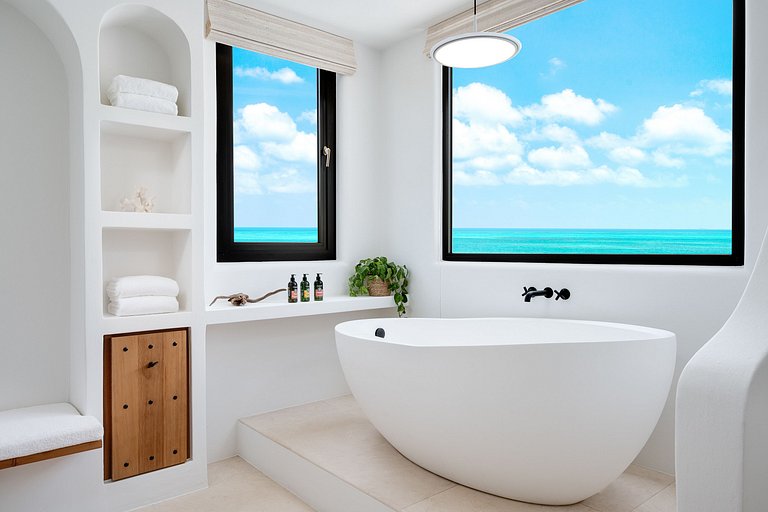 Tci006 – Hillside villa with sea views in Blue Mountain