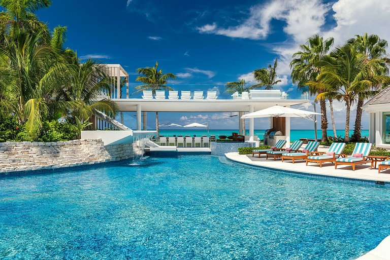 Tci007 - Villa de luxo à beira-mar para 18 hóspedes em Leewa