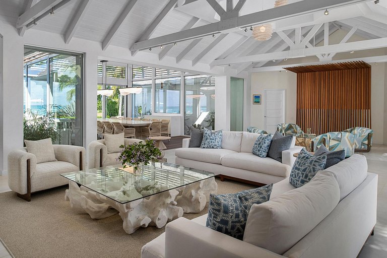 Tci007 - Villa de luxe en bord de mer à Grace Bay