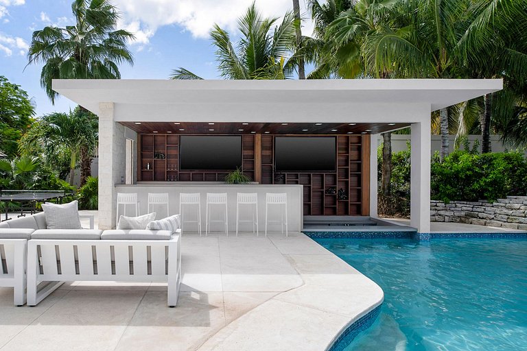 Tci007 - Villa de luxo à beira-mar para 18 hóspedes em Leewa