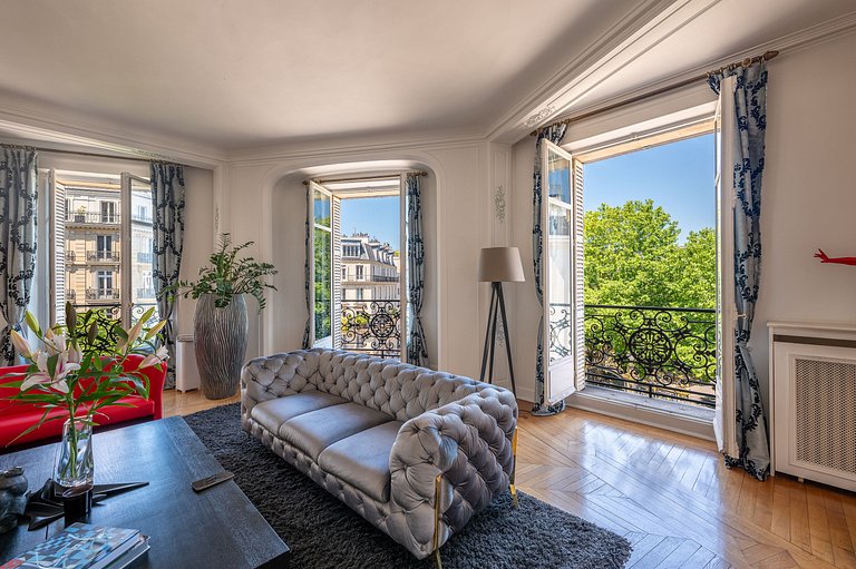 Par147 - Spacious apartment close to Parc Monceau