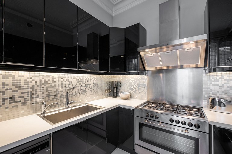 Par147 - Spacious apartment close to Parc Monceau