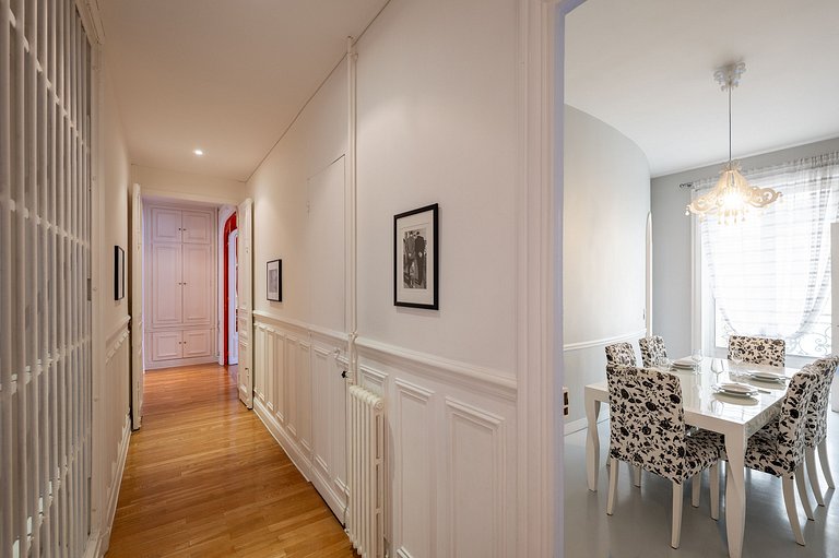 Par147 - Spacious apartment close to Parc Monceau