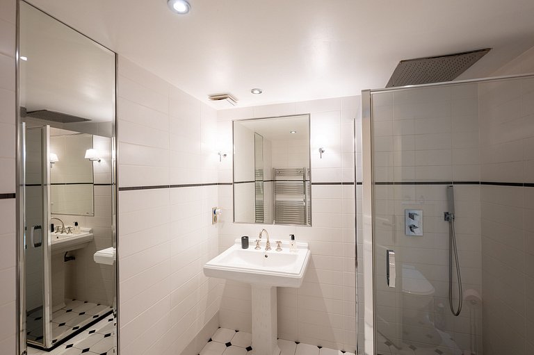 Par147 - Apartamento perto do Parque Monceau