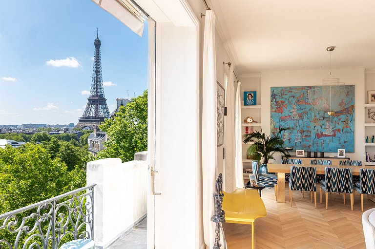 Par066 – Prestigio y Vistas Icónicas de París