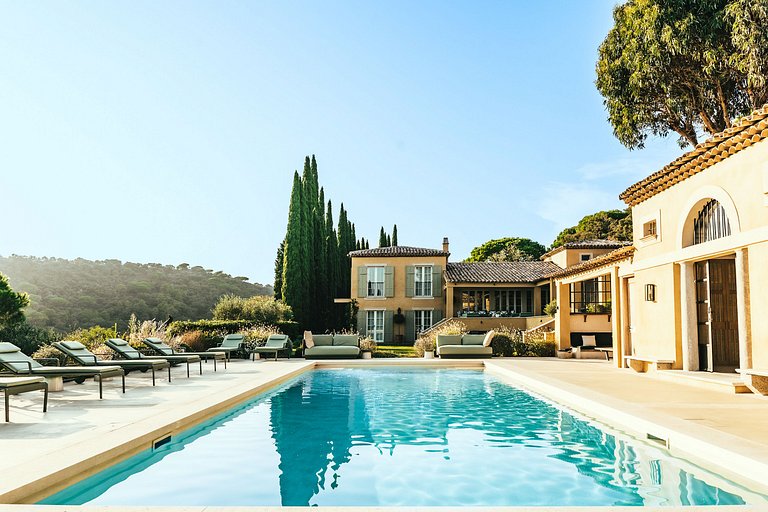 Azu055 - Villa de luxe et pool house à Ramatuelle