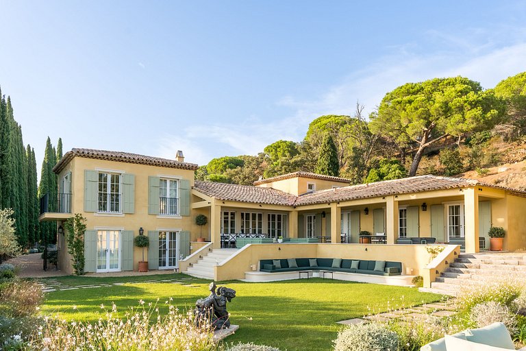 Azu055 - Villa de luxe et pool house à Ramatuelle