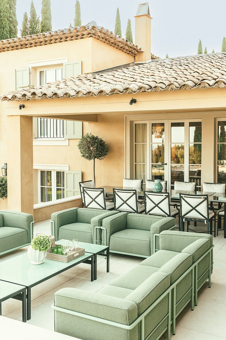 Azu055 - Villa de luxe et pool house à Ramatuelle