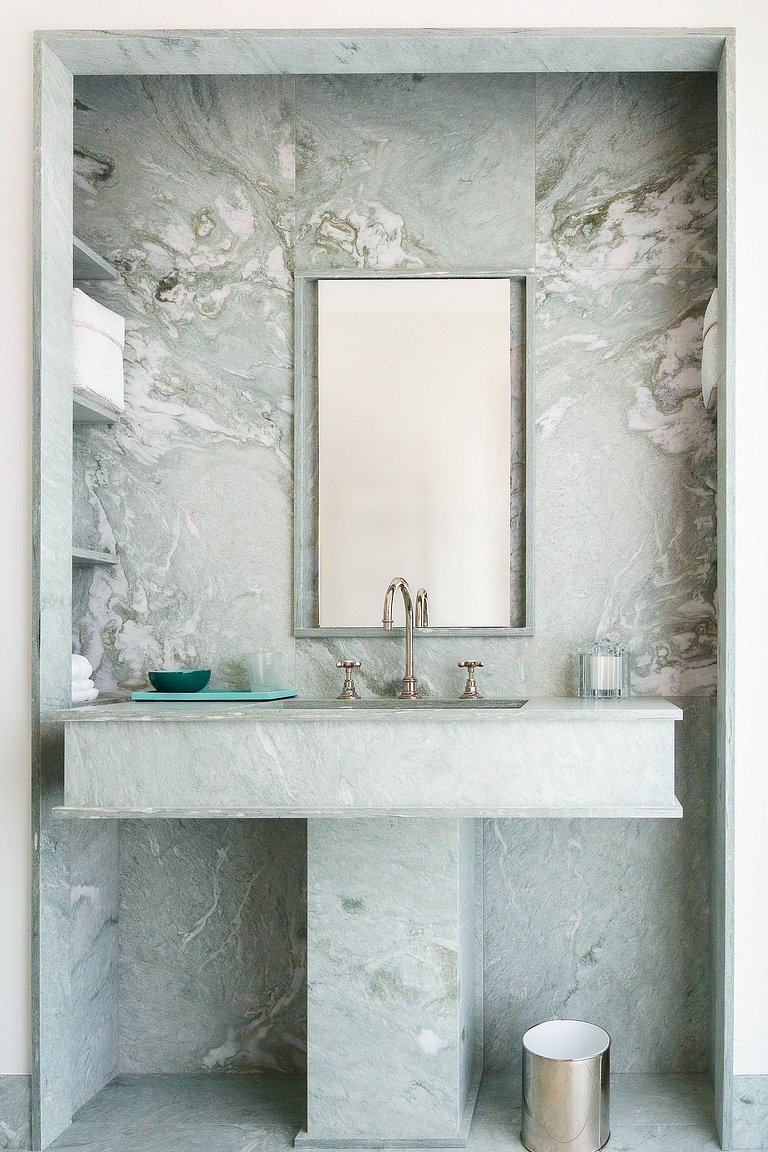 Azu056 - Vila com piscina em Ramatuelle