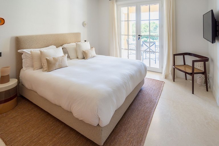 Azu056 - Vila com piscina em Ramatuelle