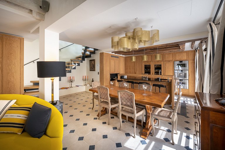 Par014 - Exceptional Penthouse in Saint-Germain