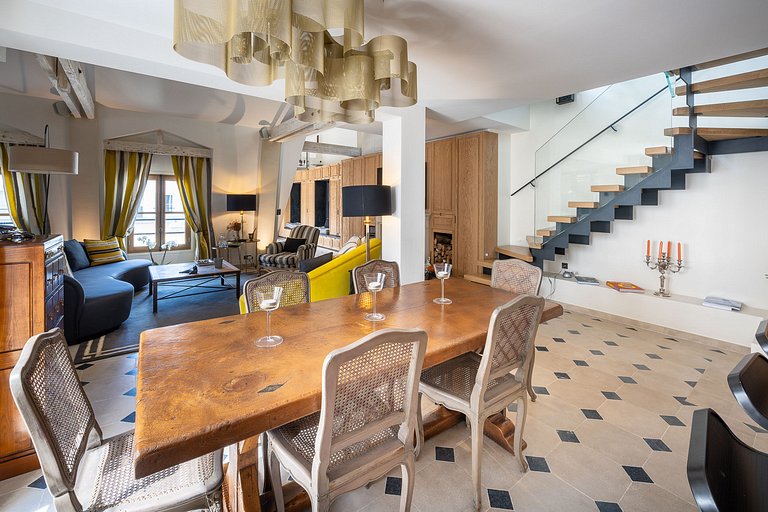 Par014 - Exceptional Penthouse in Saint-Germain