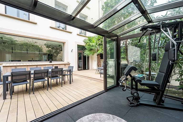 Idf007 - Mansion with pool in Neuilly sur Seine