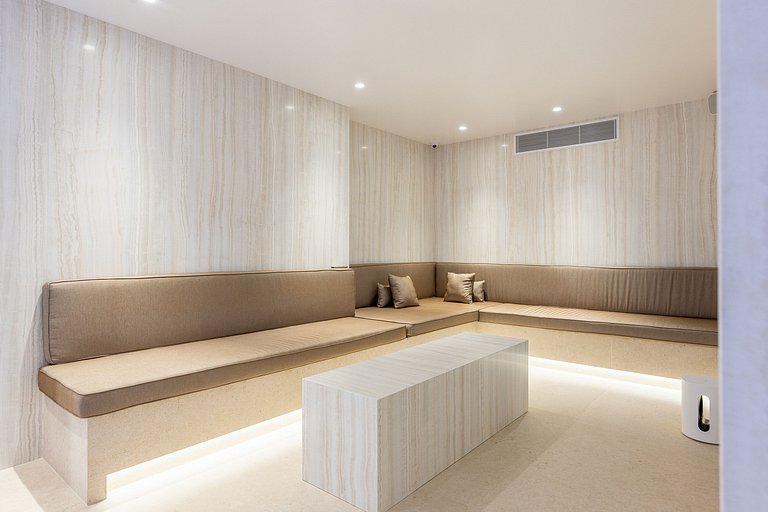 Idf007 - Mansion with pool in Neuilly sur Seine