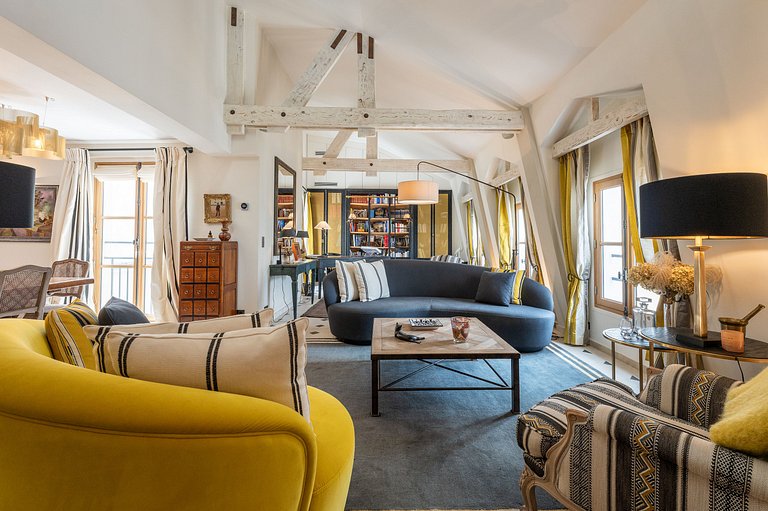 Par014 - Exceptional Penthouse in Saint-Germain