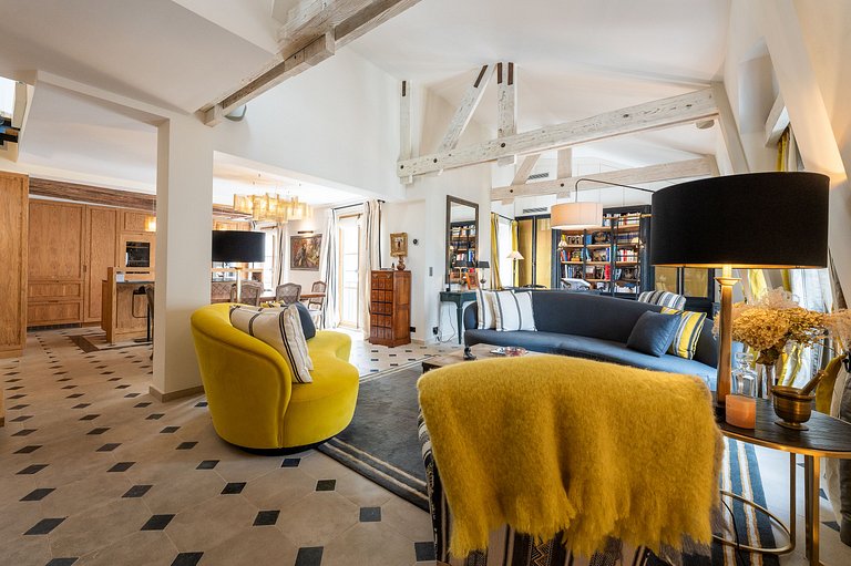 Par014 - Exceptional Penthouse in Saint-Germain