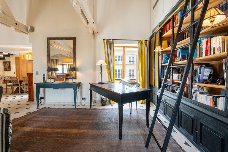 Par014 - Exceptional Penthouse in Saint-Germain