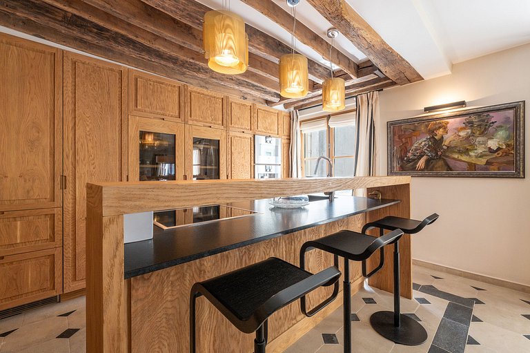 Par014 - Exceptional Penthouse in Saint-Germain