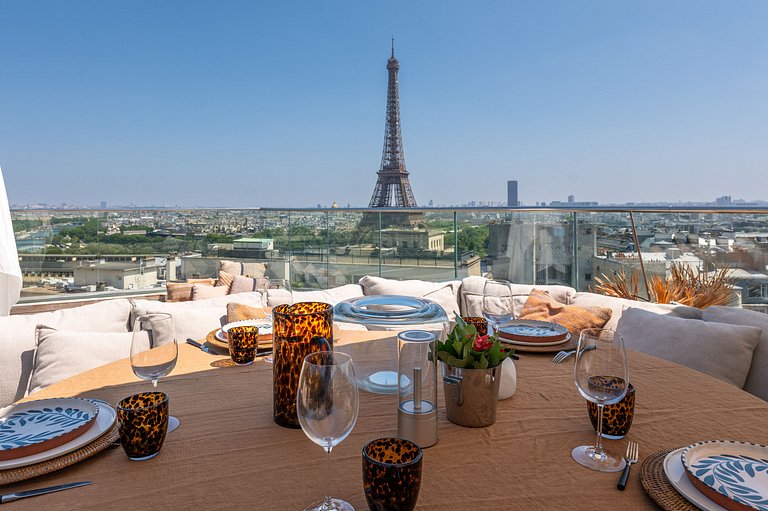 Par017 - Breathtaking penthouse in Paris