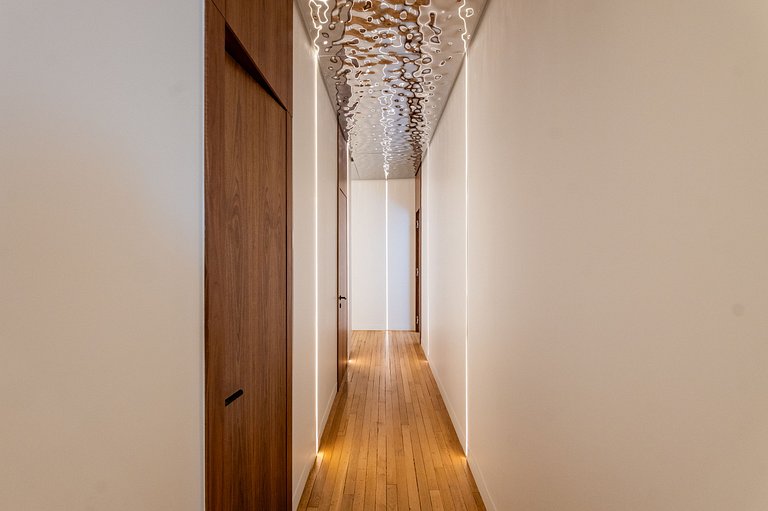 Par040 - Appartement Haussmannien à louer à Paris