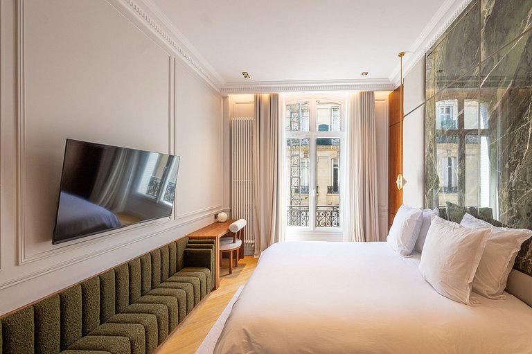 Par040 - Apartamento Haussmanniano em Paris
