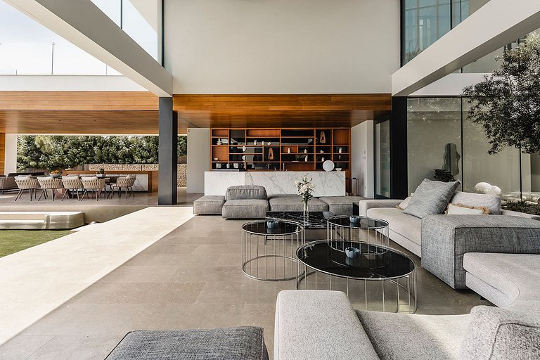 Ibi011 - Exquisite Luxury Villa in Ibiza