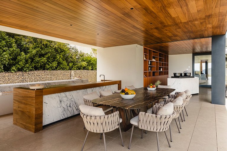 Ibi011 - Exquisite Luxury Villa in Ibiza