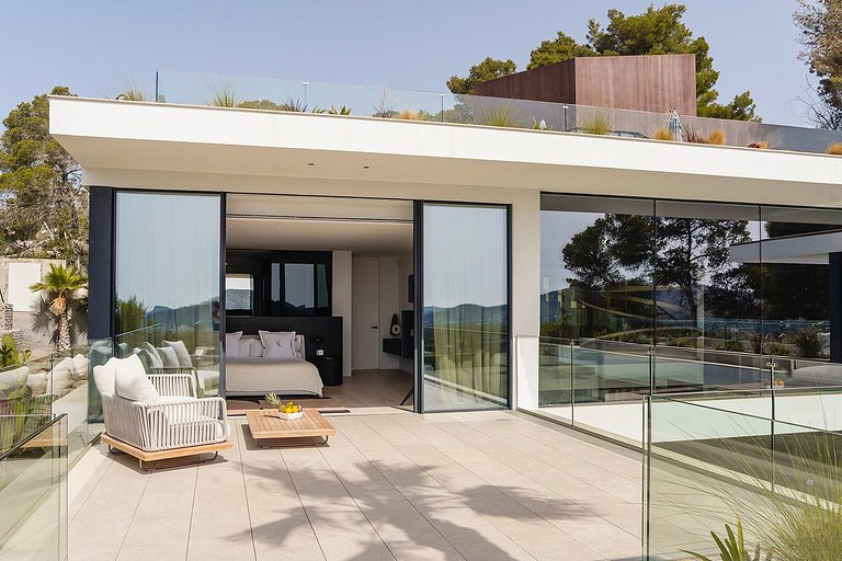 Ibi011 - Exquisite Luxury Villa in Ibiza