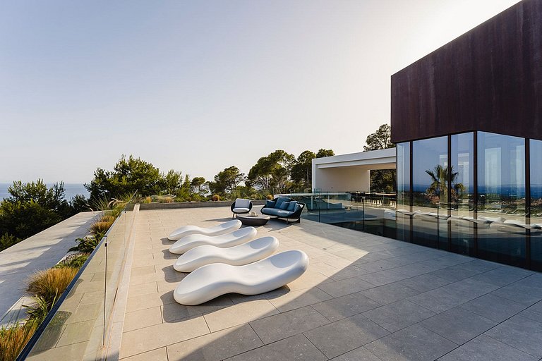 Ibi011 - Exquisite Luxury Villa in Ibiza
