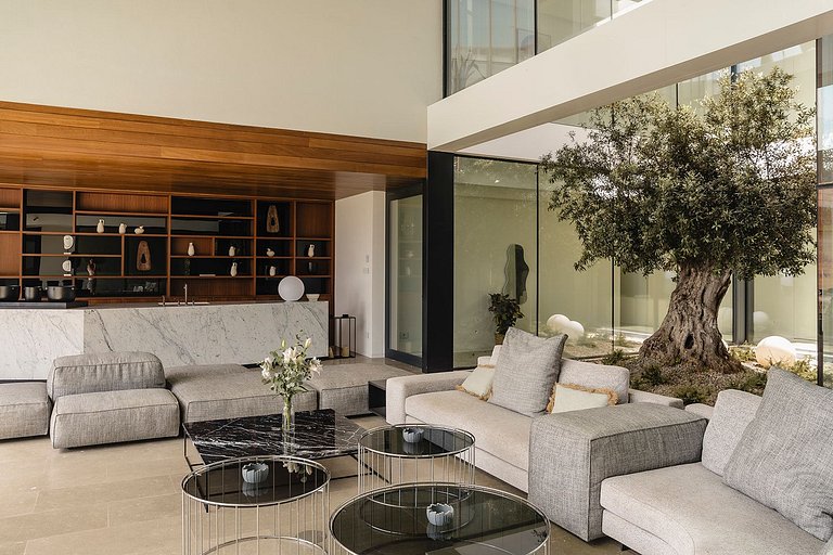 Ibi011 - Exquisite Luxury Villa in Ibiza