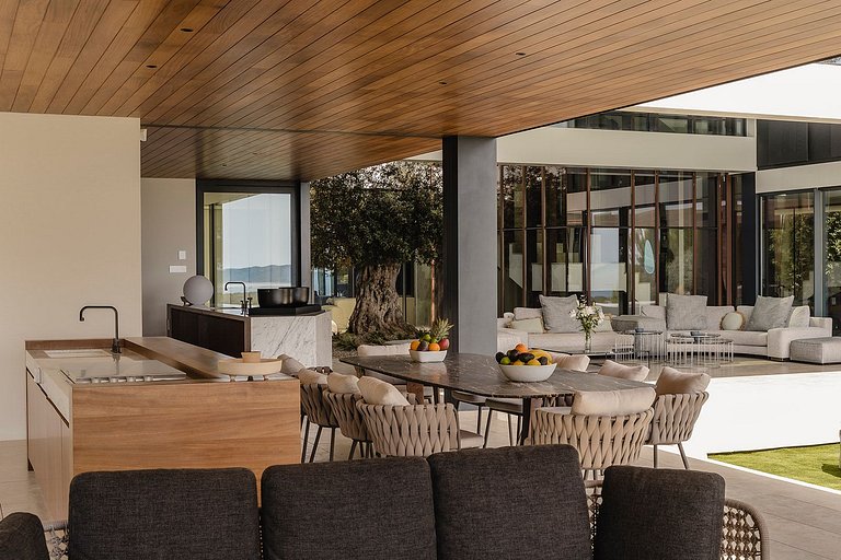 Ibi011 - Exquisite Luxury Villa in Ibiza