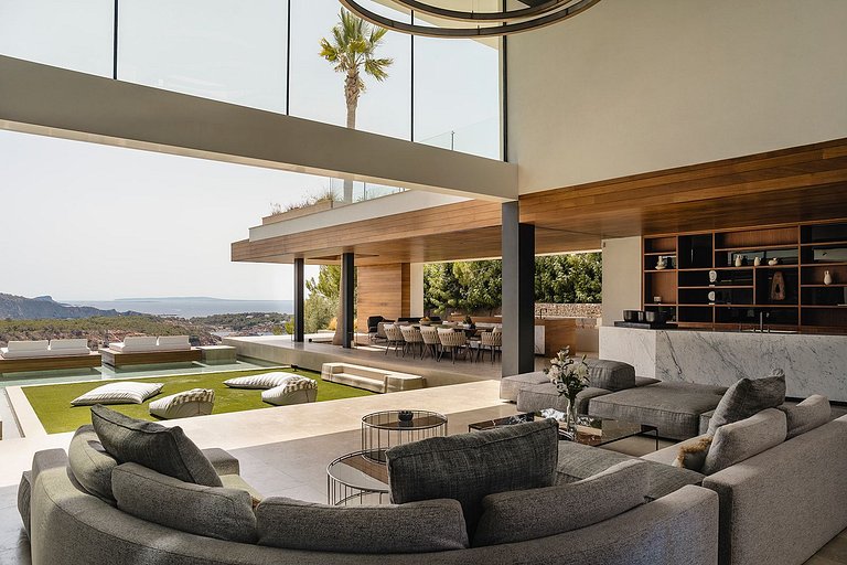 Ibi011 - Exquisite Luxury Villa in Ibiza
