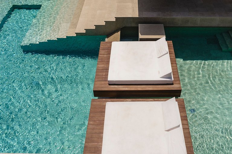 Ibi011 - Exquisite Luxury Villa in Ibiza