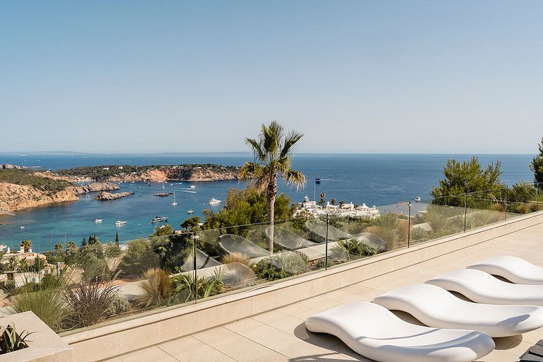 Ibi011 - Exquisite Luxury Villa in Ibiza