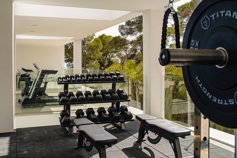 Ibi011 - Exquisite Luxury Villa in Ibiza