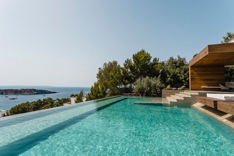 Ibi011 - Exquisite Luxury Villa in Ibiza
