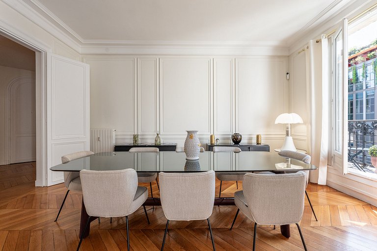Par089 - Elegância parisiense de 240m2