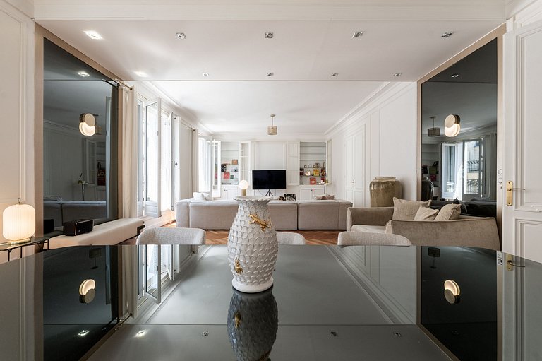 Par089 - Elegância parisiense de 240m2