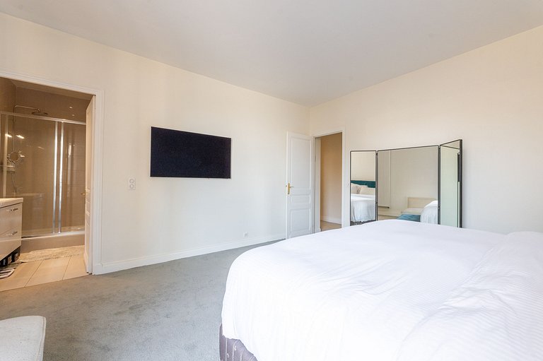 Par089 - Elegância parisiense de 240m2