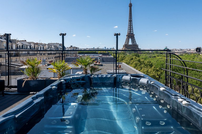 Par159 - Ático excepcional con vistas panorámicas