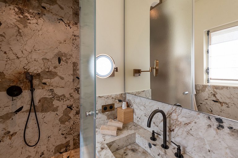 Par360 - Apartment in Saint-Germain-des-Prés
