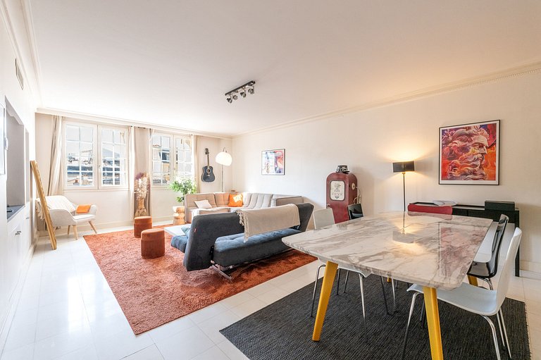 Par162 - Pied-à-terre en el Triángulo de Oro