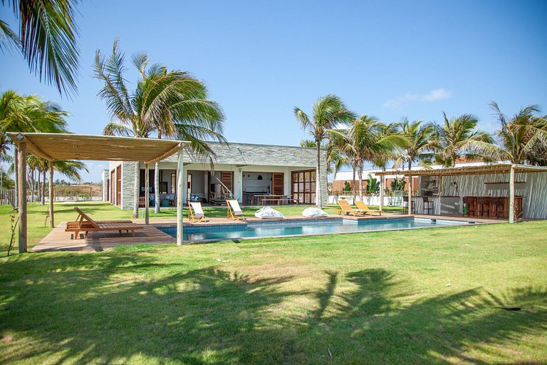 Cea077 – Beachfront House in Pontal de Maceió