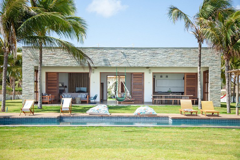 Cea077 – Beachfront House in Pontal de Maceió