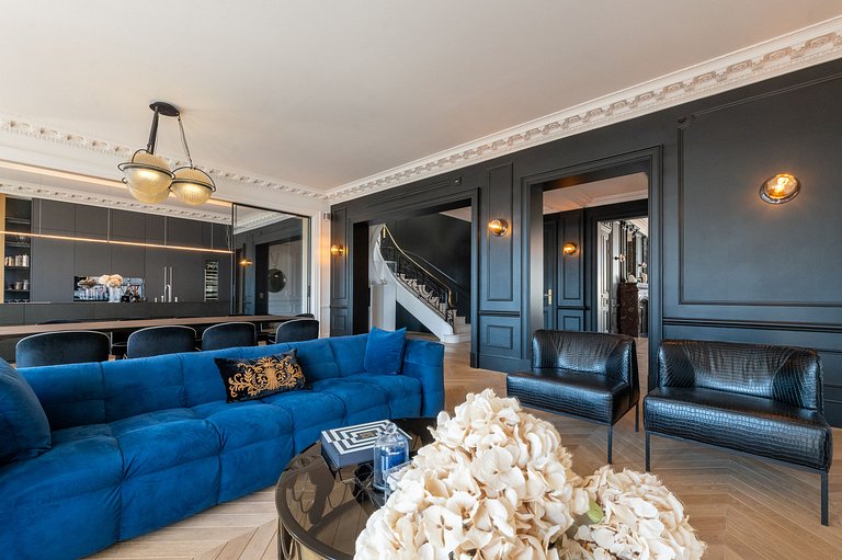 Par047 - Duplex de luxo na Avenida George V
