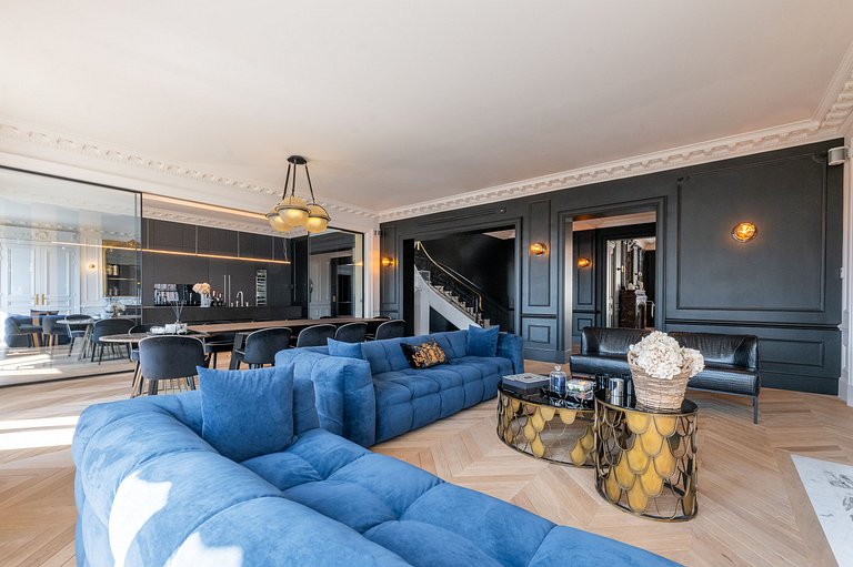 Par047 - Duplex de luxo na Avenida George V